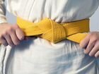 Желтый пояс для кимоно
