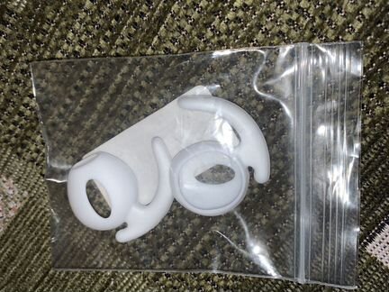 Силиконовые насадки на наушники Airpods Pro новые