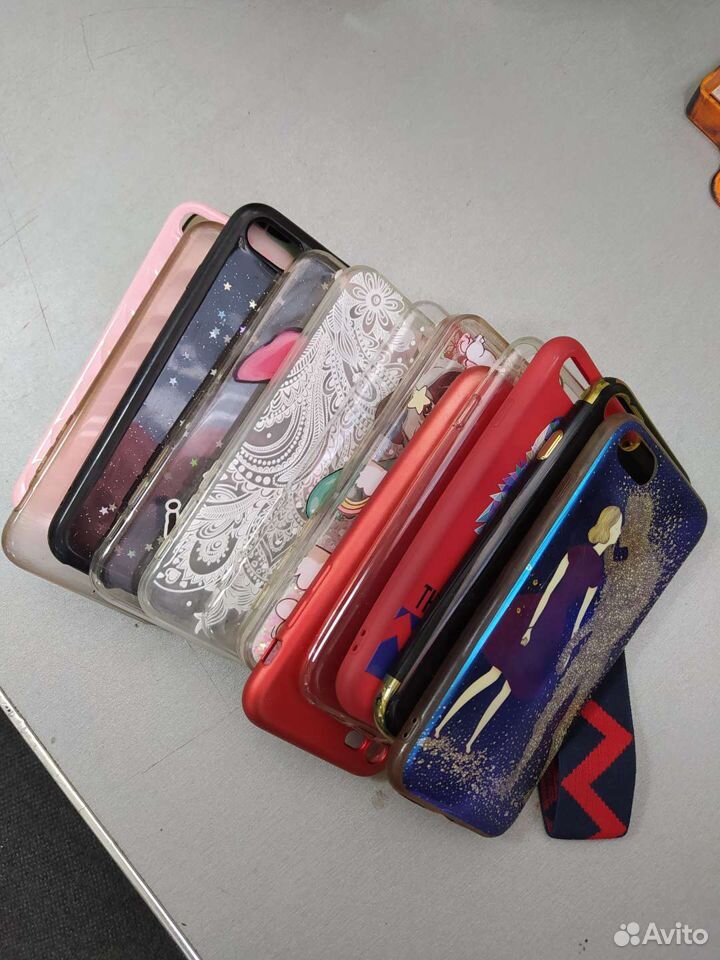 Чехлы на iPhone 7