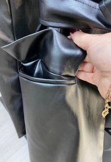 Объёмный пиджак Alexander Wang из эко-кожи