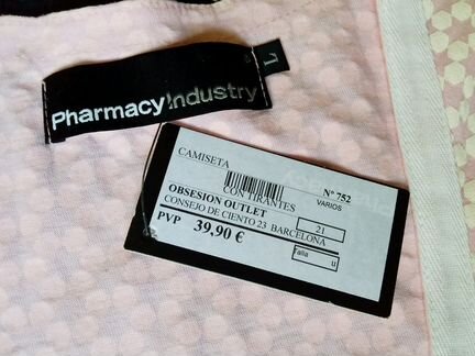 Футболка pharmacy industry