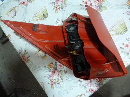 Peugeot 1007 фонарь правый