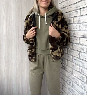 Шубка/ куртка Bershka
