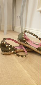 Сандалии Valentino