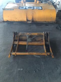 Щетка подметальная для JCB