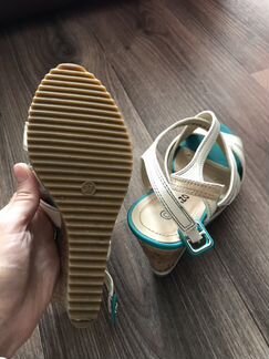 Босоножки, туфли, танкетки