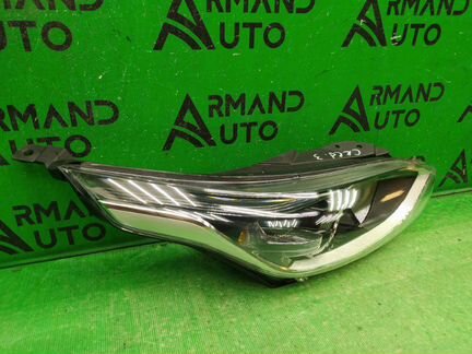 Фара правая Kia Ceed 3 2018