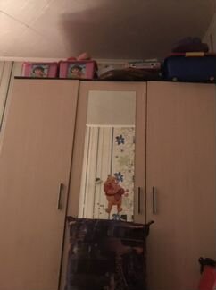 Шкаф