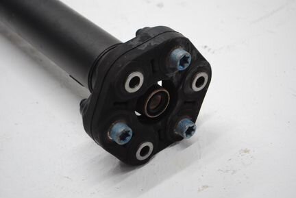 Вал карданный задний Mercedes W205 4-matic