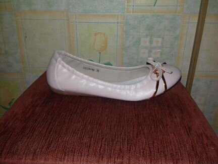 Женские балетки