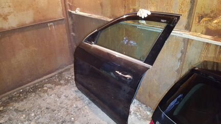 Дверь водительская Mercedes Benz ML GL GLS GLE