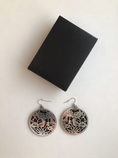 Новые серьги от avon