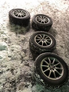 Зимние колеса в сборе на Мерседес мл 235/65R17