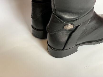 Детские кожаные сапоги фирмы Rabbit