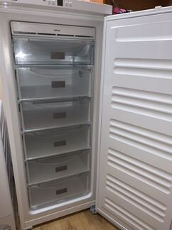 Морозильная камера Liebherr 2323