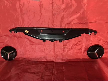 Верхняя планка радиатора Bmw F10