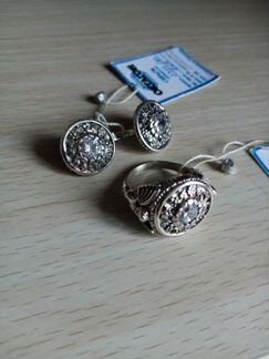 Гарнитур из серебра 925 пробы с фианитами 2310 анг