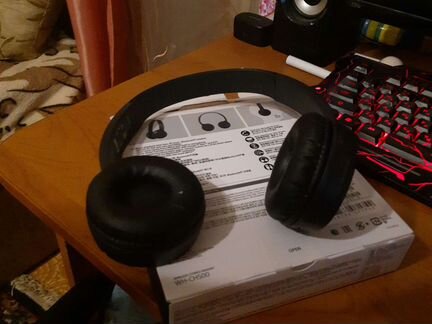 Беспроводные наушники