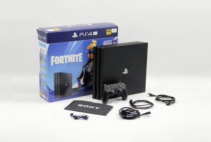 PS4 Pro 1TB (7208B) в идеале на гарантий