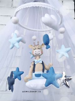 Мобиль в кроватку