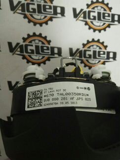 Подушка безопасности в руле Ауди A3 (8V)