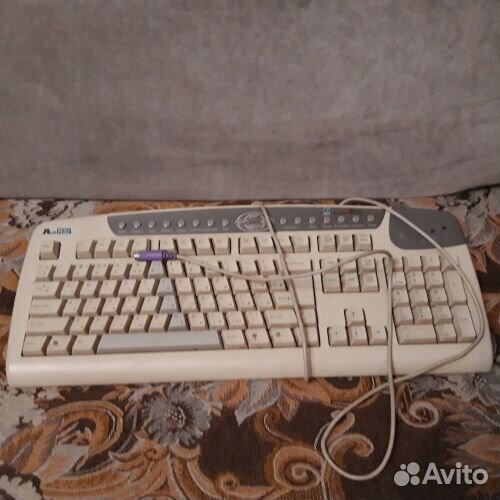 Keyboard