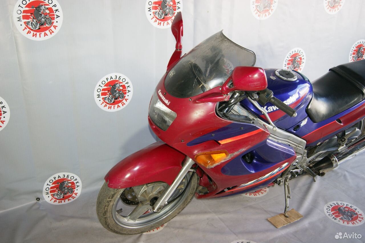 Мотоцикл Kawasaki ZZR250, 2003, полностью в разбор 89646505757 купить 2