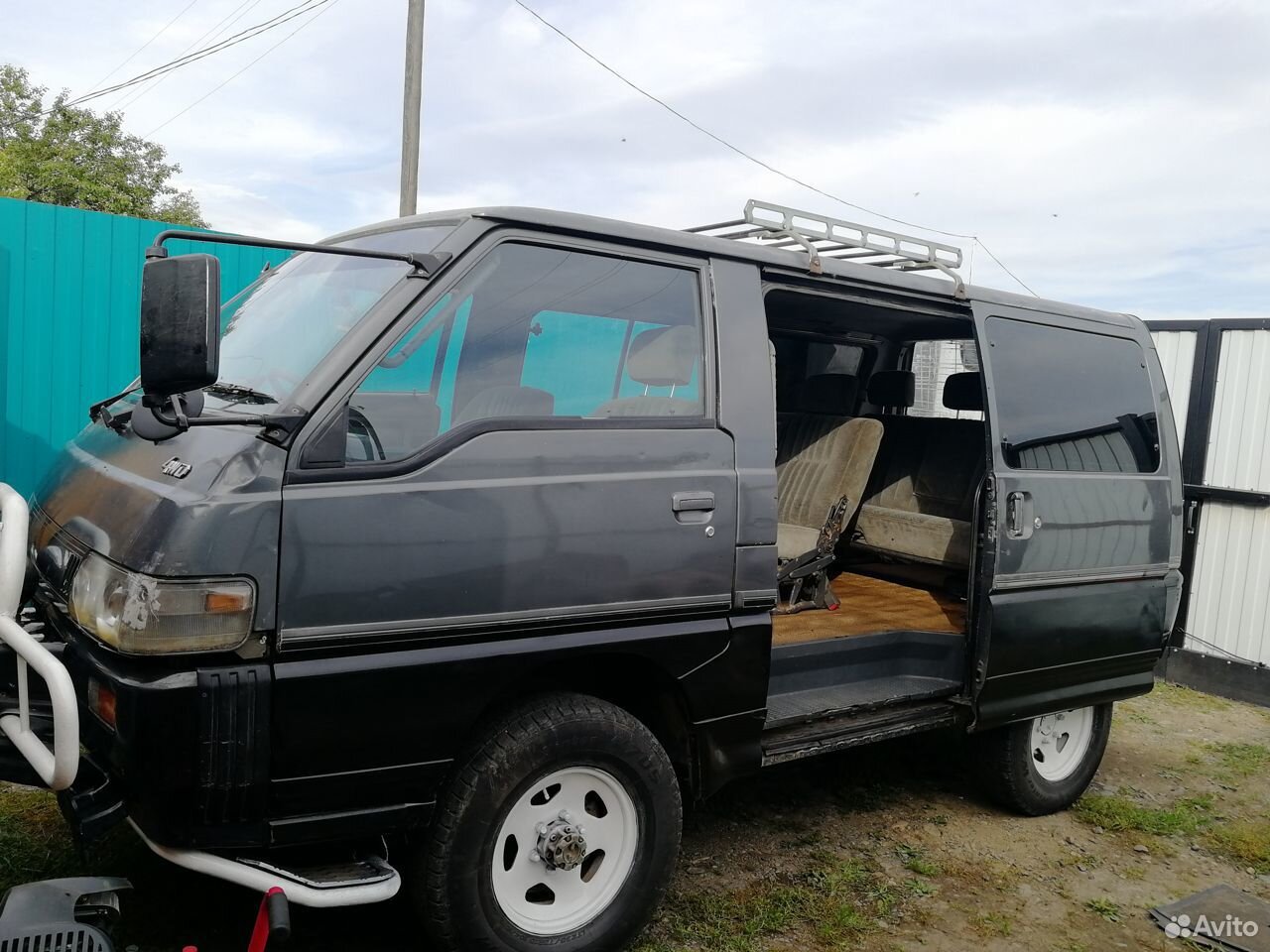 Mitsubishi Delica, 1993