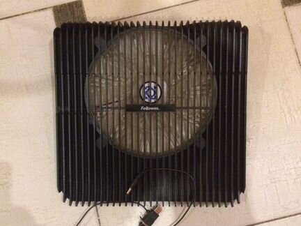 Подставка с охлаждением для ноутбука