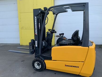 Электропогрузчик Jungheinrich EFG 220
