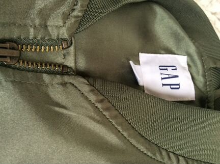 Новый атласный плащ Gap