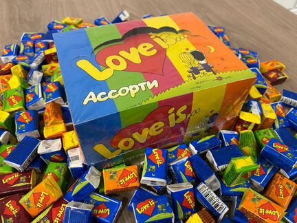 Блок жвачек Love is микс вкусов (Турция)