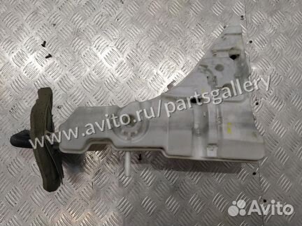 Бачок стеклоомывателя BMW X6 F16