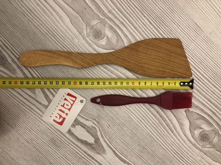 Лопатка из бамбука и силиконовая кисточка