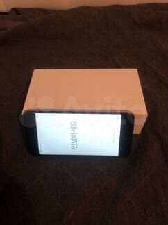 Телефон iPhone 6