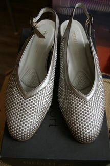 Новые туфли от Piedeli Confort 39 р