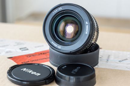 Nikon AF Nikkor 24-50mm f3.3-4.5