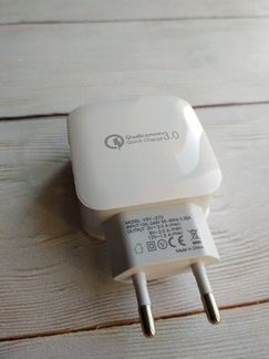 Адаптер питания (зарядное устройство)