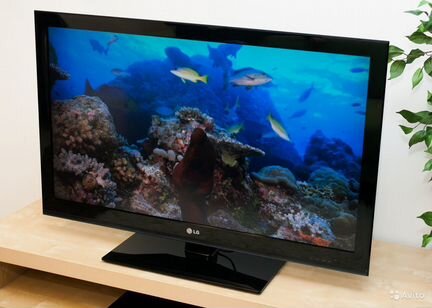 Телевизор LG 32CS560 - 32 дюйма, FullHD, 1080p