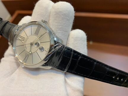 Ulysse nardin 8293-122-2/41 Classico Classico Luna