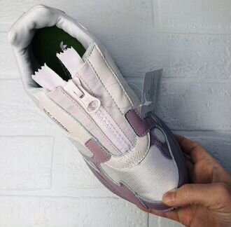 Кроссовки Adidas