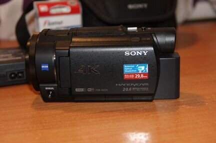 Видеокамера Sony FDR-AX33