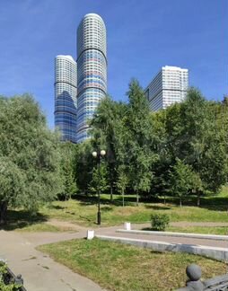 2-к квартира, 97 м², 27/56 эт.