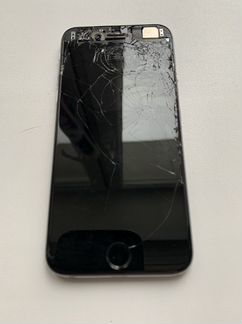 Телефон iPhone 5s и 6