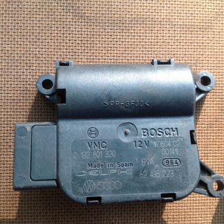 Эл. заслонка задней печки Фольксваген Т5 VW T5