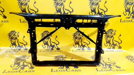 Панель (телевизор) передняя 1,4L/1,6L/ Skoda Octav