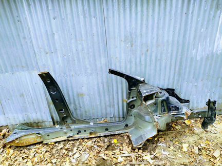 Четверть кузова передний левый Пежо 308