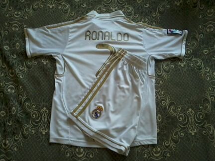 Футбольная форма Real Madrid (S/26; рост: 126 см)