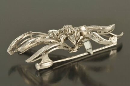 Брошь с бриллиантами, золото 750 проба