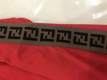 Fendi оригинал толстовка